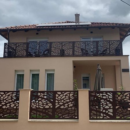 Dodi Apartmanház Zalakaros Exteriér fotografie