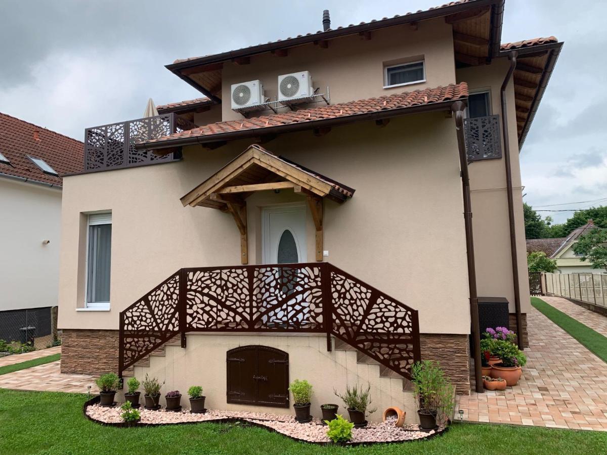 Dodi Apartmanház Zalakaros Exteriér fotografie